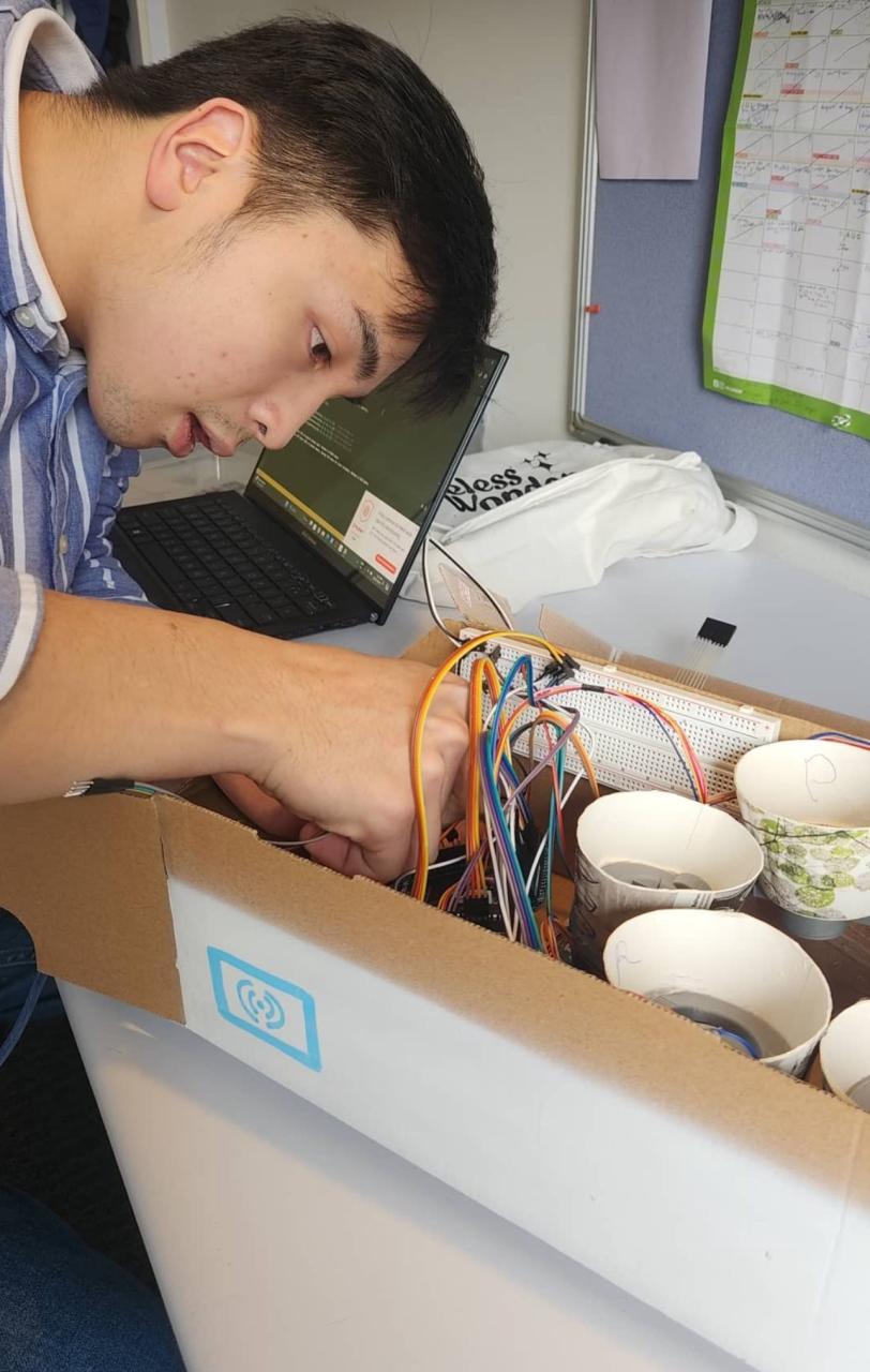 Smart Pill Dispenser — completed prototype